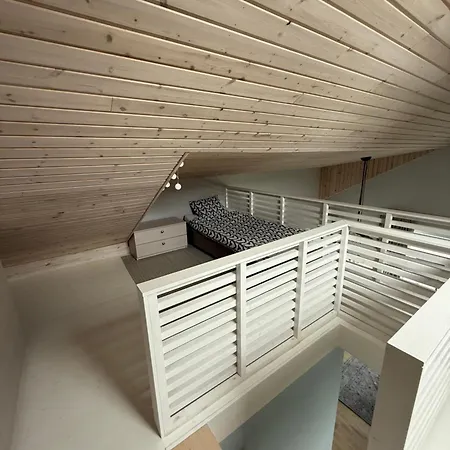 Gray House Апартаменти *