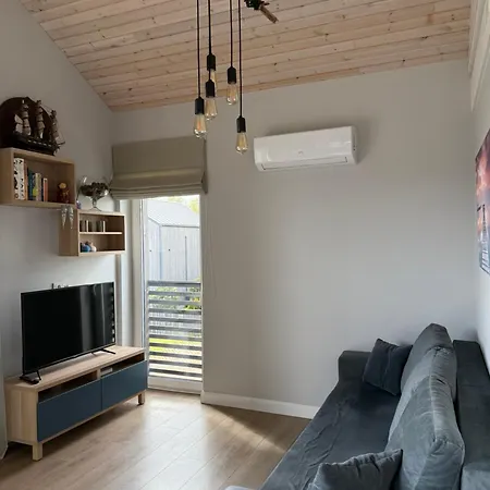 Gray House Апартаменти